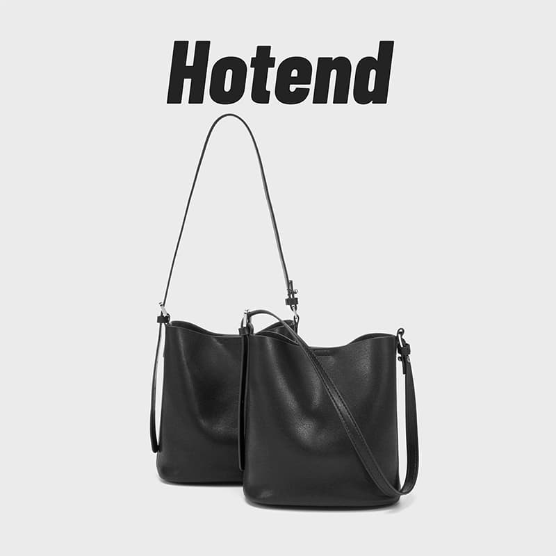 Hotend Luxe Versatile Bucket Bag